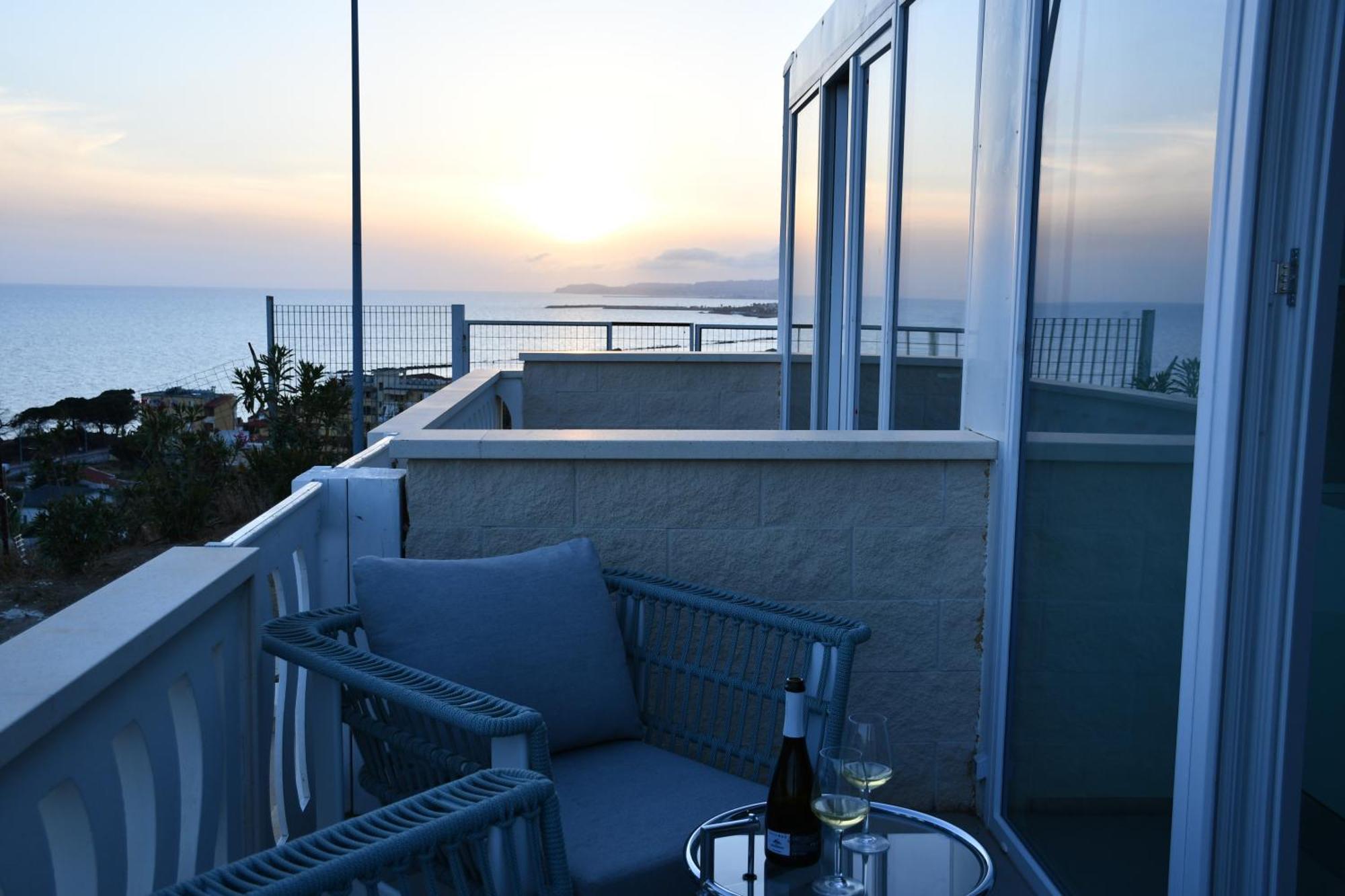 Terrazze Naos Hotel Agrigento Buitenkant foto